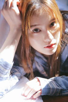 变成黑死辣妹后和朋友做了